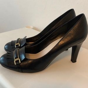 Franco Sarto Rufina Fringe Black Pumps